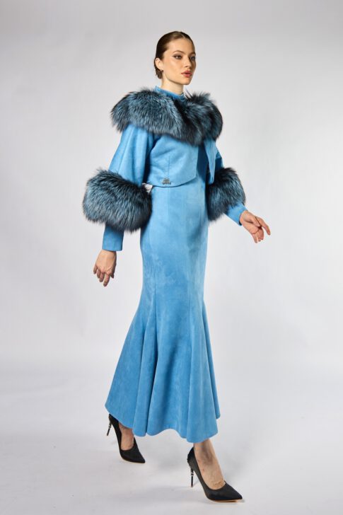 Болеро в голубом цвете